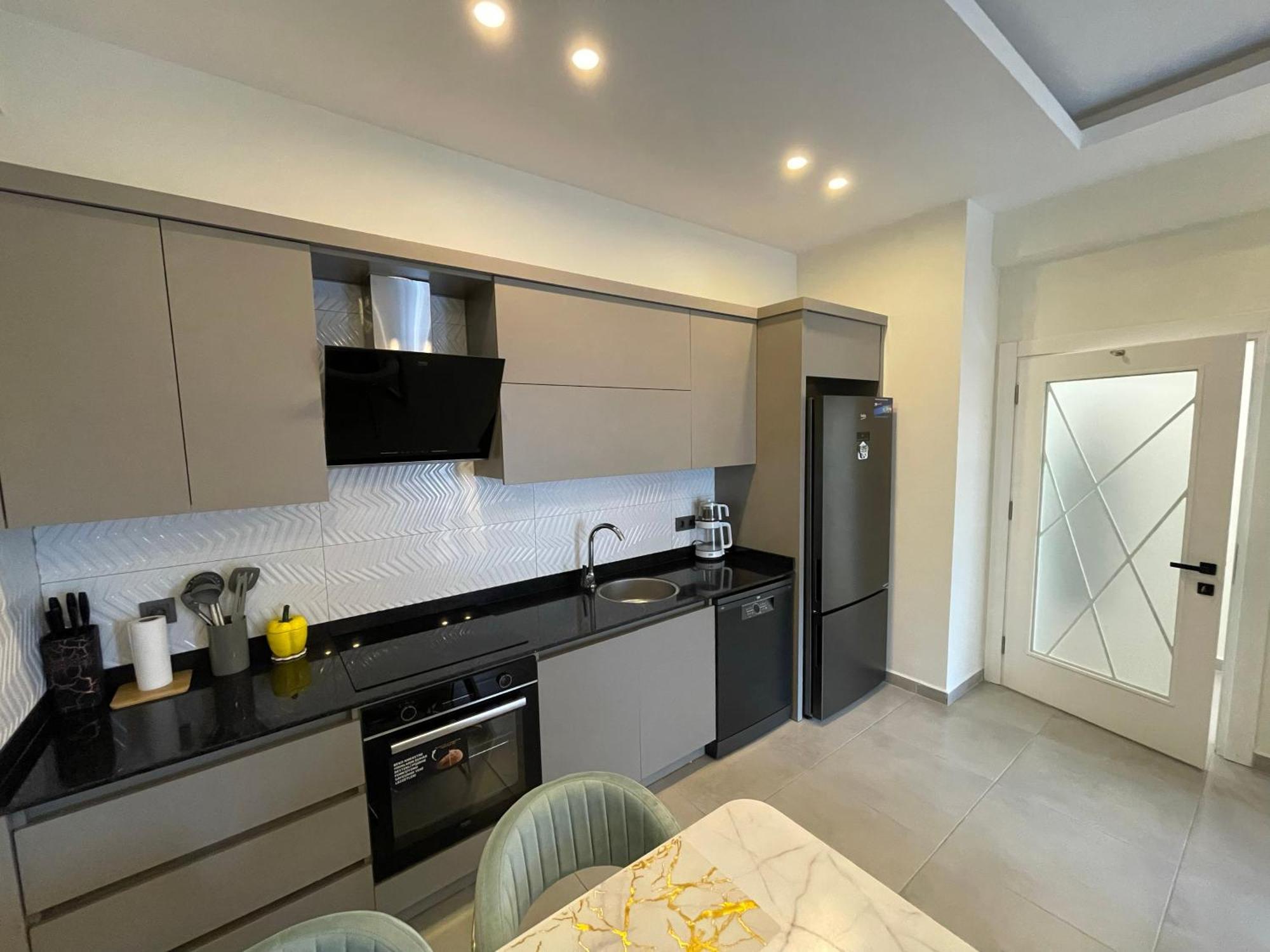 Sa Apartments! 300M To The Beach & Yekta Mall Alanya Esterno foto